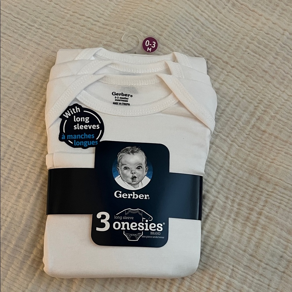 Gerber White Long Sleeve Onesies 3-Pack